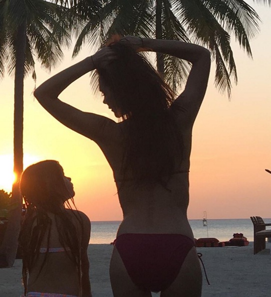 Виктория Бекхэм танцует с малышкой-дочерью под хиты &quot;Spice Girls&quot;