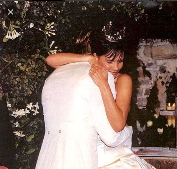 Виктория и Дэвид Бекхэм поздравили друг друга с годовщиной свадьбы