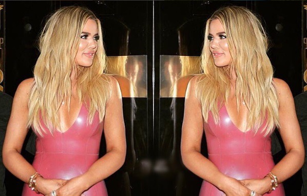 Хлое Кардашьян соблазняет публику в сексуальном латексном наряде