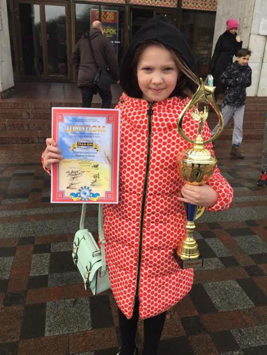 Маленькая звезда: дочь Евгения Кошевого выиграла песенный конкурс с песней Джамалы