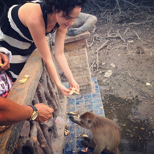 Даша Астафьева инстаграм отдых фото 2014