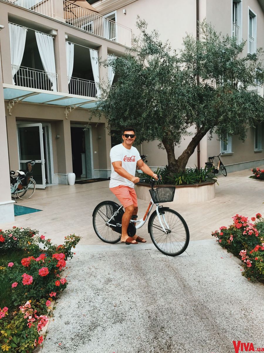 Николай Тищенко и его жена Алла Барановская на отдыхе