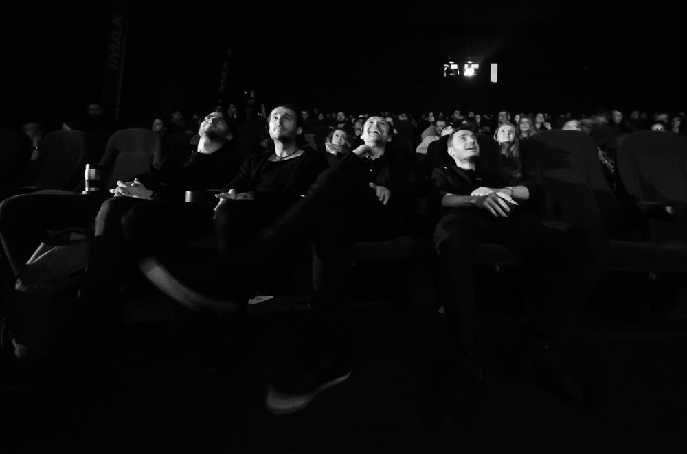 Лидер Океан Ельзи Святослав Вакарчук сходил в кино на фильм OE.20 LIVE IN KYIV и рассказал о своих впечатлениях
