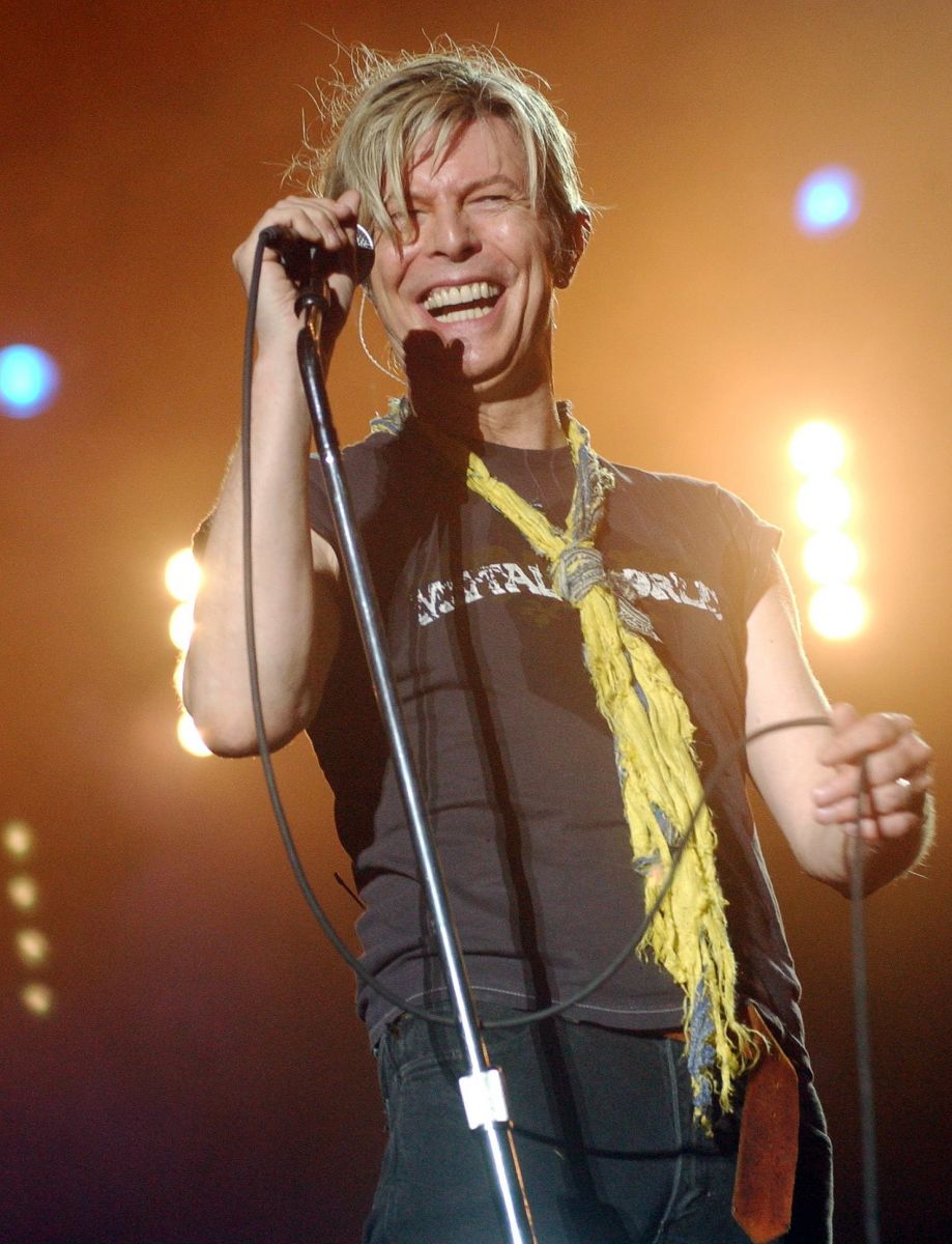 69-летний Дэвид Боуи умер от рака