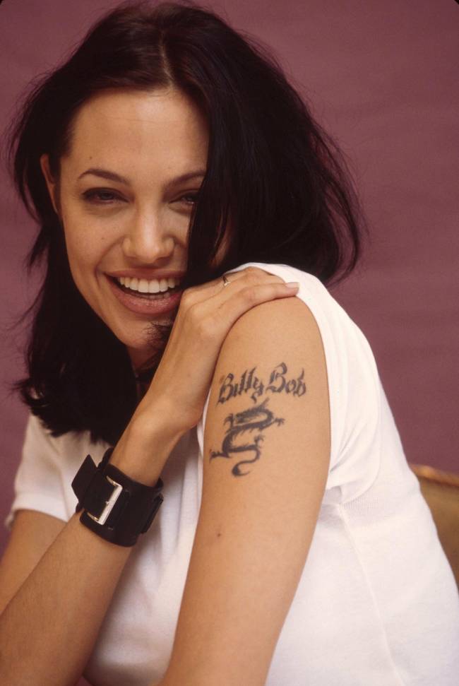 Анджелине Джоли 40 лет: неизвестные и забытые образы актрисы