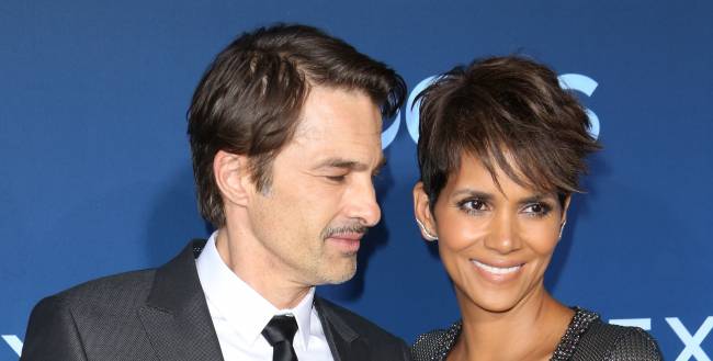 Развода не будет: Холли Берри и Оливье Мартинес приостановили бракоразводный процесс