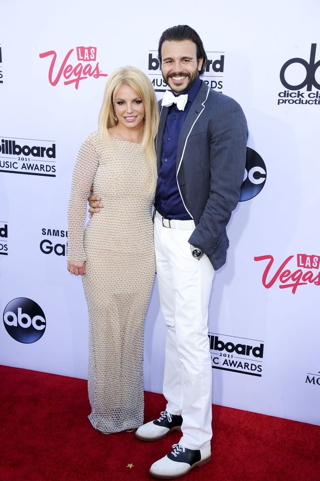 Бритни Спирс и ее бойфренд Чарли Эберсол на церемонии Billboard Music Awards-2015