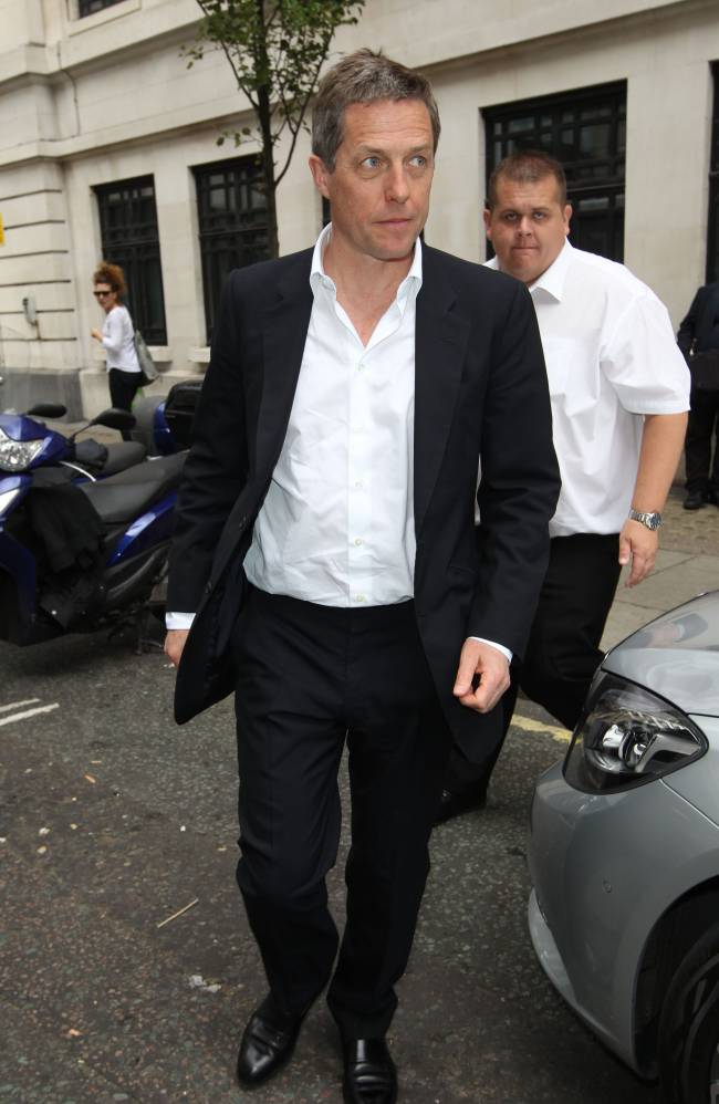 И снова папа: у Хью Гранта родился четвертый ребенок 