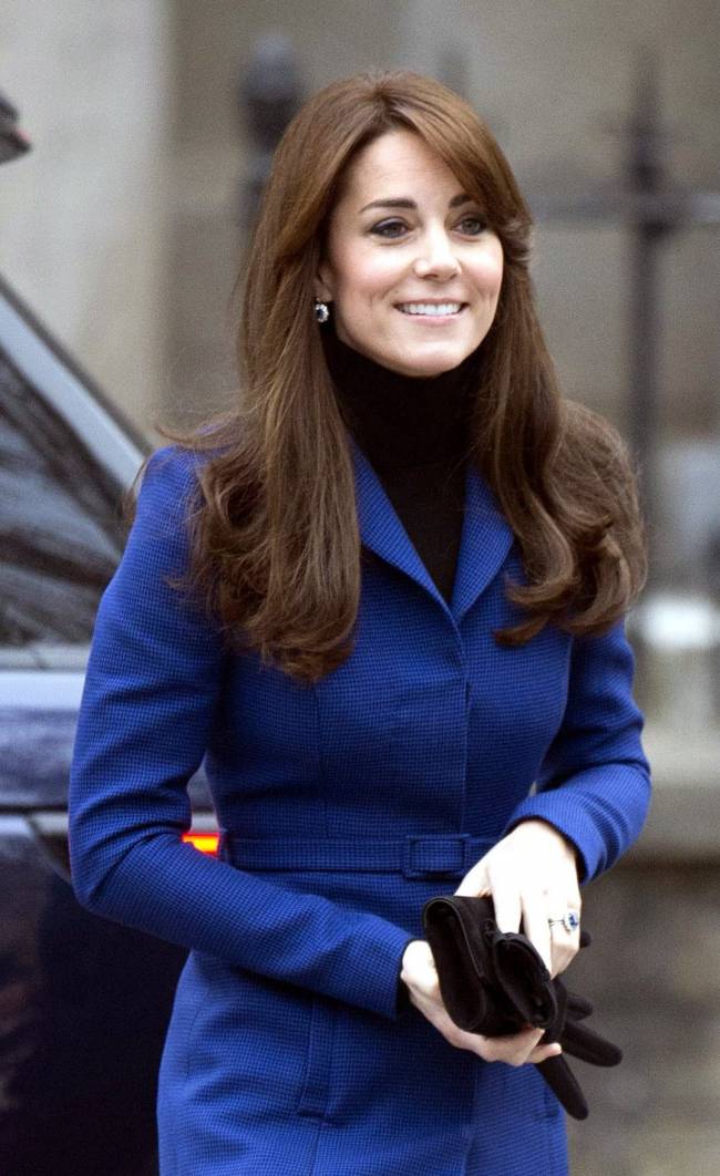 Не оторвать глаз: Кейт Миддлтон покоряет идеальной красотой на новых снимках