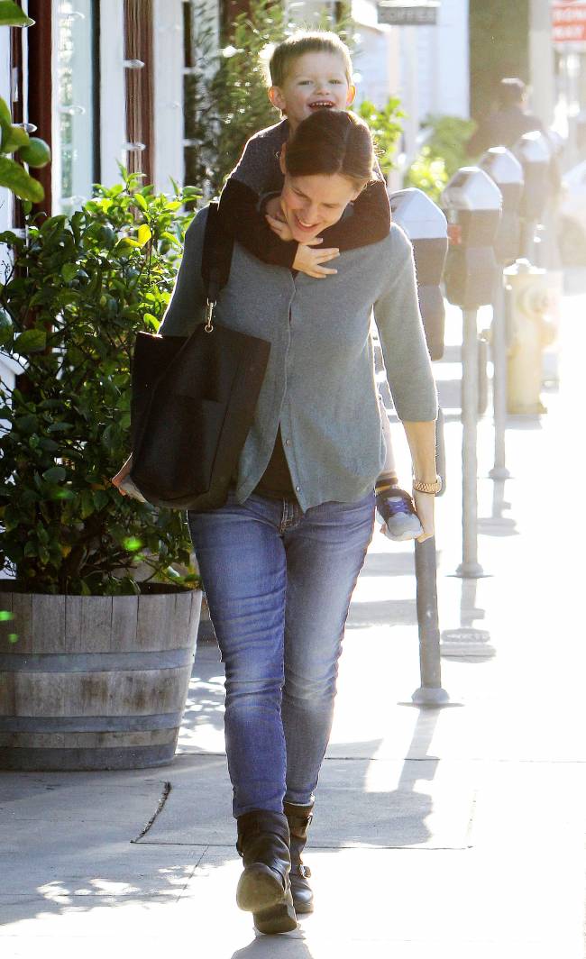 СМИ: Бен Аффлек и Дженнифер Гарнер отдыхают вместе на горнолыжном курорте