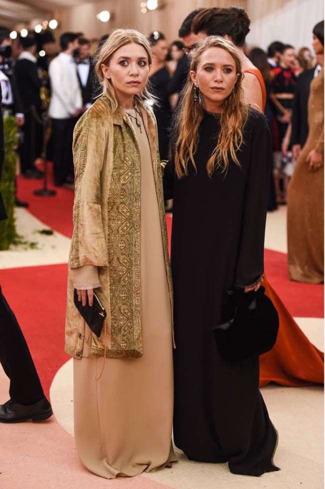 Всегда вместе: с кем пришли на Met Gala 2016 Роберт Паттинсон, Джиджи Хадид, Джейсон Стэтхэм и другие звезды