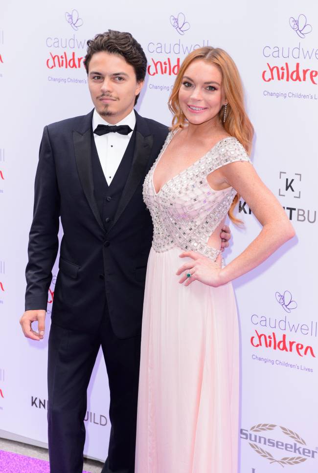 Линдсей Лохан впервые появилась на красной дорожке в русским бойфрендом