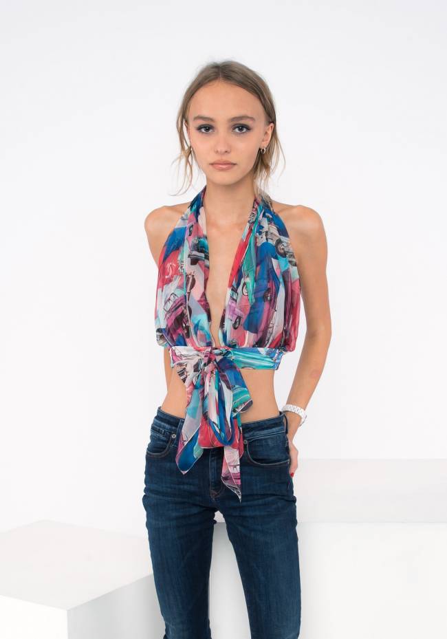 17-летняя дочь Джонни Деппа: "Долгое время я борюсь с анорексией"