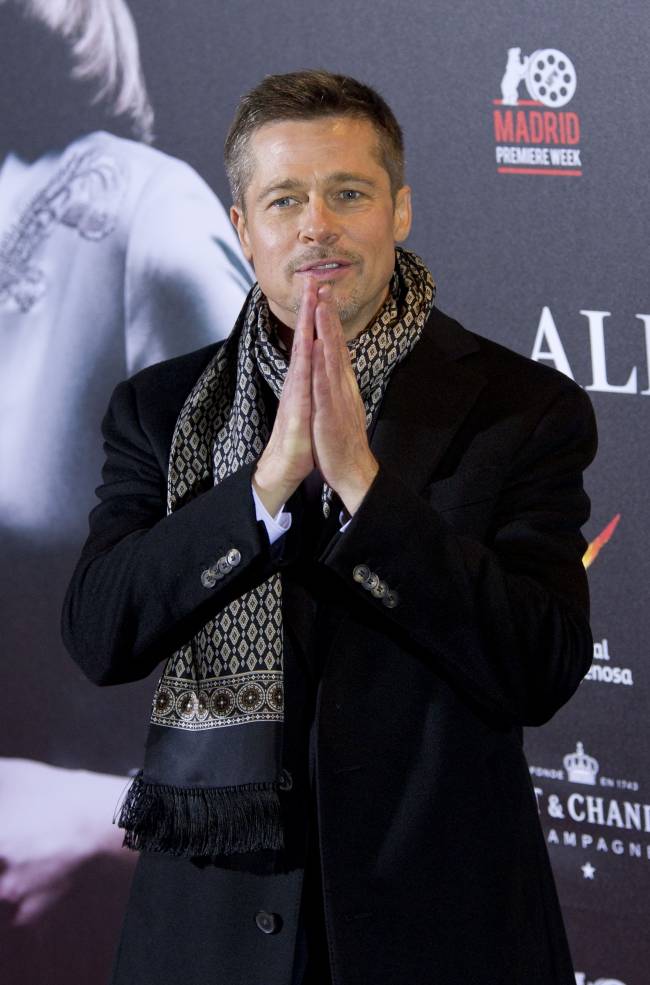 Праздничное чудо: Брэд Питт провел Рождество с детьми