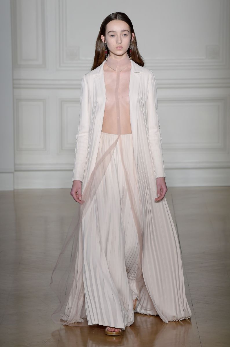 Пьерпаоло Пиччоли представил в Париже сольную коллекцию Valentino