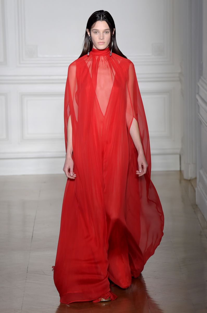 Пьерпаоло Пиччоли представил в Париже сольную коллекцию Valentino