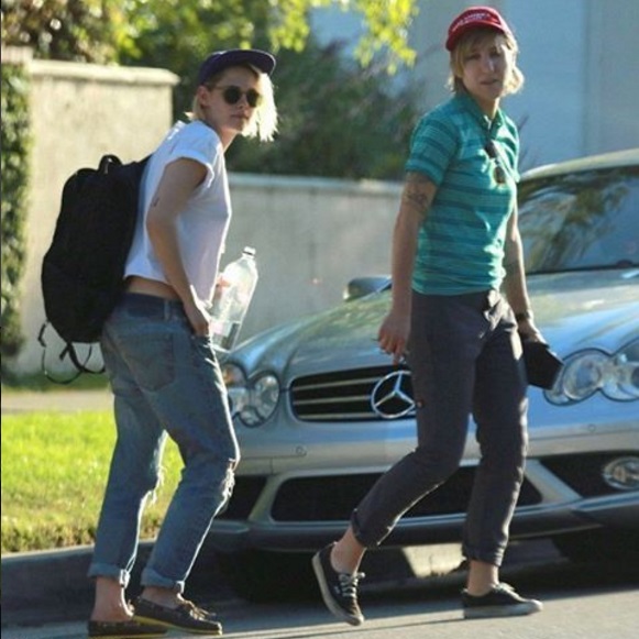 Фотофакт: Кристен Стюарт вновь замечена с экс-возлюбленной