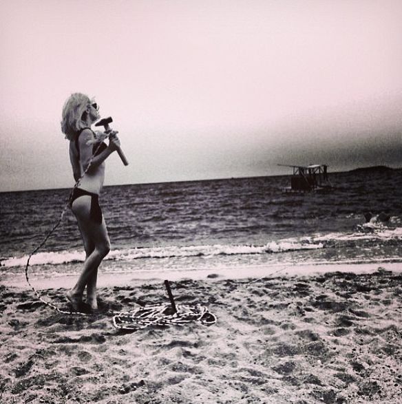Светлана Лобода на пляже