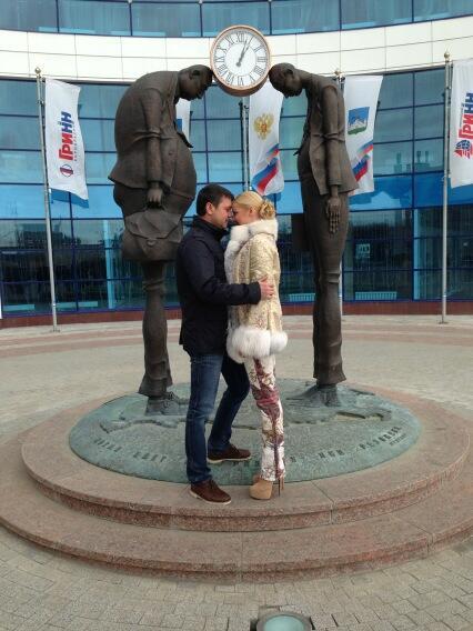 Анастасия Волочкова и Бахтияр Салимов в Орле март 2013