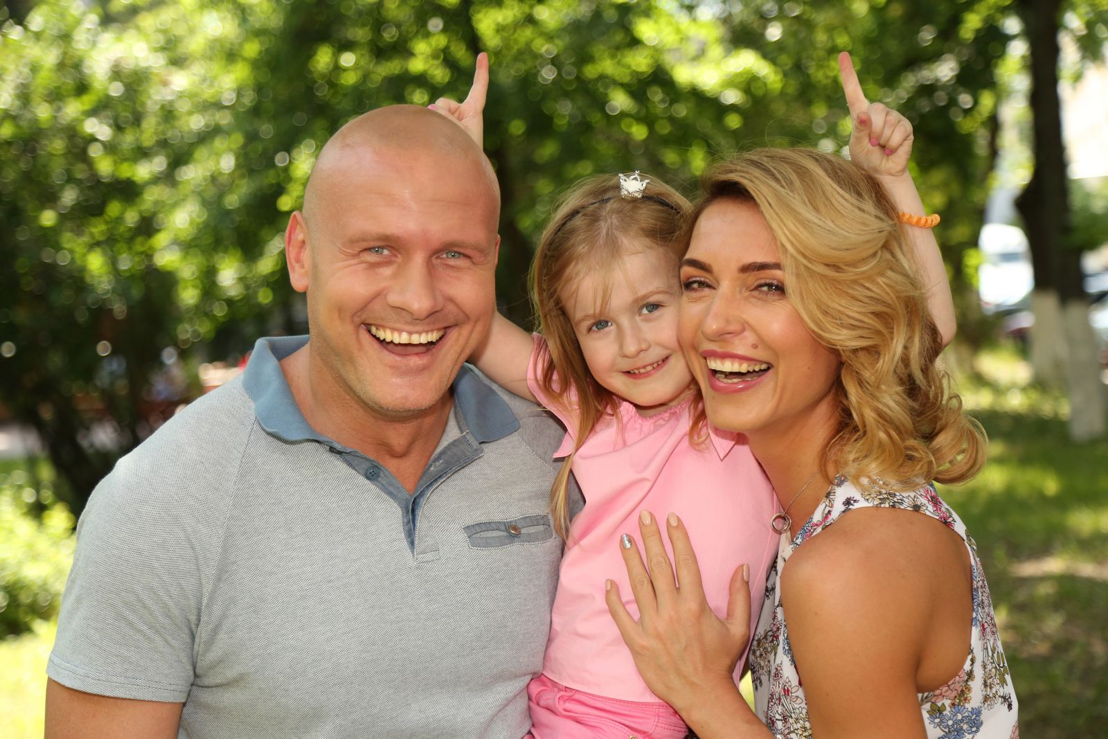 Вячеслав Узелков показал новую ведущую Зважені та щасливі 7