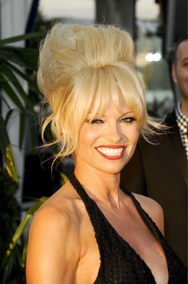 Памела Андерсон: "Я всегда думала, что недостаточно красива, чтобы быть моделью"