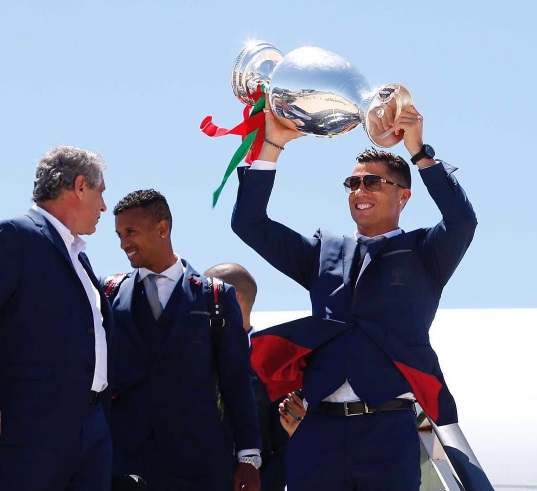 Криштиану Роналду отдал весь гонорар за ЕВРО-2016 на благотворительность